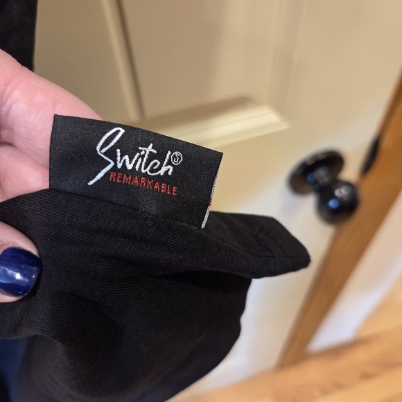 Switch Remarkable "Hustle" Limited Edition Graphic T-shirt Medium New Streetwear - Picture 9 of 12